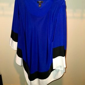 Plus size tops. 2x-4x & 18-22